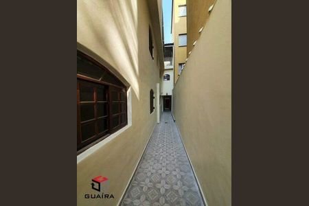 4_photo/94ce433a37.9fde2b1beaf38236-ATLAS-2b0ec896-717d-4107-b72b-741ef007115d.jpg de casa à venda com 4 quartos, 220m² em Vila Afonsina, São Bernardo do Campo