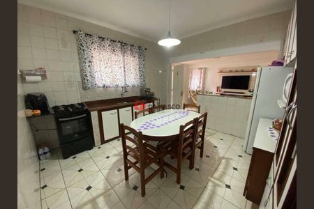 2_photo/94ce433aeb.c2d0365adcb3b71c-ATLAS-bde865b4-526e-401d-aebf-81b77596e2f3.jpg de casa à venda com 2 quartos, 201m² em Vila Palmares, Santo André