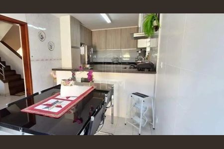 34_photo/94ce433d57.5a85c5bdfef41cf9-ATLAS-f9829c9a-a1dc-4110-8e73-239b66cd131e.jpg de casa para alugar com 4 quartos, 250m² em Jardim Orlandina, São Bernardo do Campo