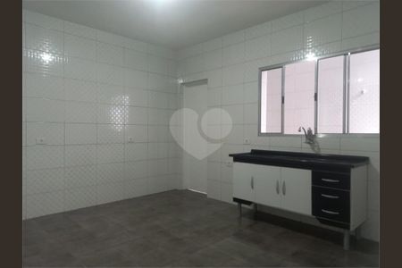 7_photo/94ce48ae43.78b4f8e1f95ec116-ATLAS-a9ca1ed9-1918-40ba-b537-677339ae216d.jpg de casa para alugar com 1 quarto, 65m² em Jardim Lucélia, São Paulo
