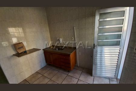 2_photo/94ce4d712d.23351eba74f1df34-ATLAS-1481a137-07f3-4f21-aec8-e202d9f91ebe.jpg de casa à venda com 2 quartos, 100m² em Vila Calu, São Paulo