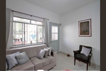 2_photo/94ce4d741f.cbac4b0532efd0a4-ATLAS-6d33a1ab-a70c-43b9-988a-18499788167b.jpg de casa à venda com 2 quartos, 150m² em Jardim Capela, São Paulo