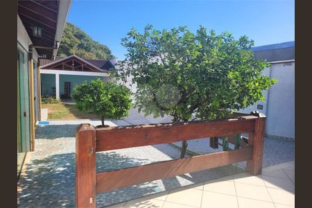 2_photo/94ce4da63f.1dc817000cb419a8-ATLAS-0ca7281f-0a2b-4f9a-8a3a-c1fd78d83bb5.jpg de casa à venda com 2 quartos, 130m² em Chácara Sonho Azul, São Paulo