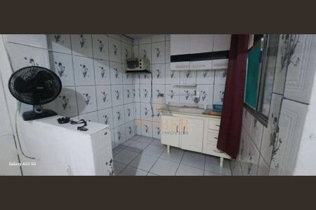 4_photo/94ce5350cd.6a3329eb04d37c58-ATLAS-25dfffb5-ae3c-4ca2-bbf0-31d9f54e07a4.jpg de casa à venda com 2 quartos, 344m² em Jardim do Colegio, Embu das Artes