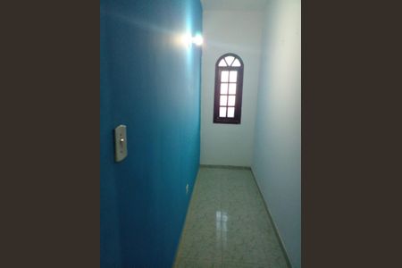 2_photo/94ce535e33.74dbc9aa7d3e0758-ATLAS-67e70ec2-2a3d-4a30-a5f3-5c65d9b6997b.jpg de casa à venda com 2 quartos, 48m² em Jardim Santa Tereza, Embu das Artes