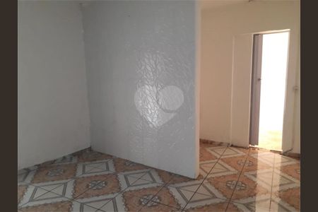 2_photo/94ce535feb.0f81dd1a9a4f6ffb-ATLAS-a706a59d-2da2-487f-8c76-b3a3e9d93153.jpg de casa à venda com 2 quartos, 120m² em Jardim Santa Tereza, Embu das Artes