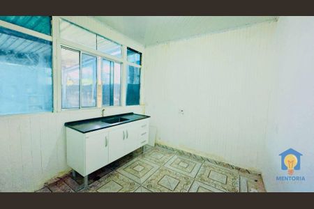 5_photo/94ce5367c1.c27bb358fc36071b-ATLAS-6b91e5d7-be3b-4a0f-b126-4ec43a4671b6.jpg de casa à venda com 2 quartos, 90m² em Jardim Santa Tereza Novo, Embu das Artes