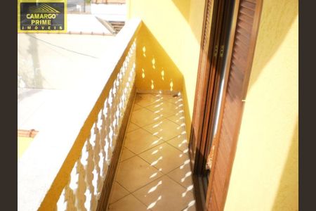 6_photo/94ce5378eb.07671446921f2772-ATLAS-49cfd1a2-c0d1-4132-8bfb-e8c2e30d3483.jpg de casa à venda com 3 quartos, 185m² em Jardim Mitsutani, São Paulo