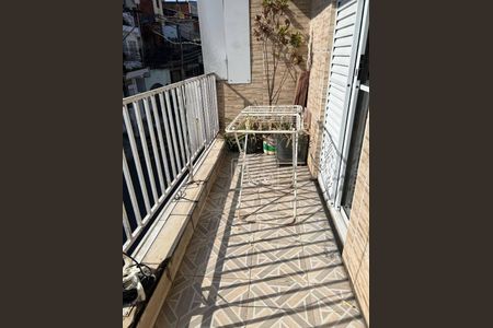 2_photo/94ce537c33.2f15d505e37c7ac5-ATLAS-cbef9b41-c400-40ee-a6b6-3d389696b2fa.jpg de casa à venda com 3 quartos, 80m² em Jardim Suina, Taboão da Serra