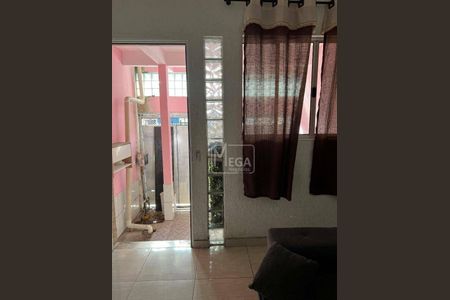 6_photo/94ce537c33.2f15d505e37c7ac5-ATLAS-e8e5e3d8-b51e-4761-b733-7138d0f71c6a.jpg de casa à venda com 3 quartos, 80m² em Jardim Suina, Taboão da Serra