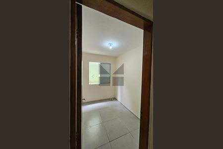 8_photo/94ce537d55.0dba02f6e03a3679-ATLAS-804faebd-47a9-4596-9ac0-67e4fd5ca456.jpg de casa para alugar com 2 quartos, 60m² em Parque Sao Joaquim, Taboão da Serra