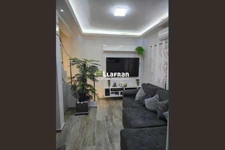 11_photo/94ce537e59.ceff8192393c33de-ATLAS-5f314a48-7dbd-48d9-8464-633b62fb659a.jpg de casa à venda com 3 quartos, 150m² em Jardim Silvio Sampaio, Taboão da Serra