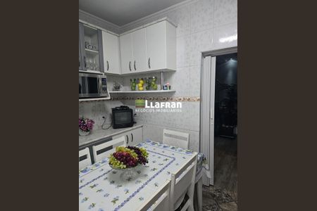 7_photo/94ce537e59.ceff8192393c33de-ATLAS-9e65eb09-cb64-44f2-b0e5-221c239dd593.jpg de casa à venda com 3 quartos, 150m² em Jardim Silvio Sampaio, Taboão da Serra