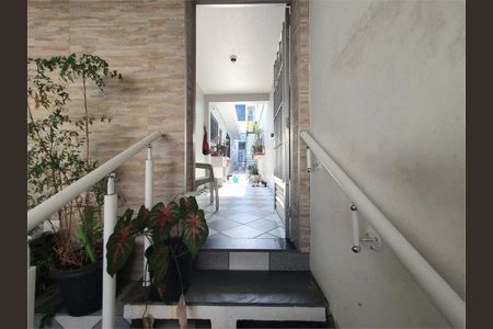 5_photo/94ce5380f9.5955ad7459482dc1-ATLAS-0eee633e-e5d1-4d91-8bcc-6c1a844509a5.jpg de casa à venda com 5 quartos, 250m² em Jardim Iracema, São Paulo