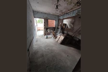 1_photo/94ce538373.6e9143fe3d472e43-ATLAS-0bc07eb3-44f0-4bd5-ac4e-abf2e532503e.jpg de casa à venda com 4 quartos, 250m² em Jardim Mitsutani, São Paulo