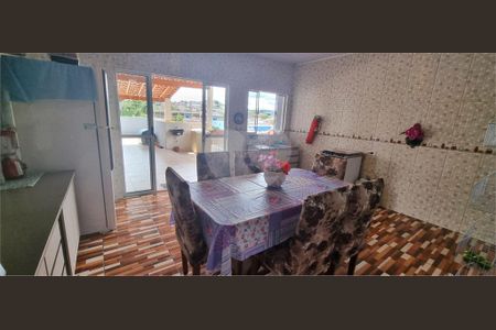 11_photo/94ce5387c1.37cb06cf9857ae2b-ATLAS-4e4dce04-4fa3-492b-be58-dcdbe99df01a.jpg de casa à venda com 3 quartos, 200m² em Jardim Elizabeth, São Paulo