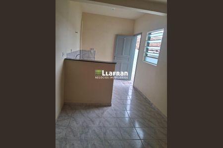 5_photo/94ce53896d.ceff8192393c33de-ATLAS-8e926e78-d472-46fa-be50-d39e7def2ec1.jpg de casa para alugar com 2 quartos, 62m² em Vila Pirajussara, São Paulo