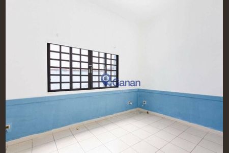 9_photo/94ce538a29.517dfe94024b9c02-ATLAS-48abc8fb-b857-49e0-a6af-c243eaea67fa.jpg de casa para alugar com 9 quartos, 300m² em Vila Pirajussara, São Paulo