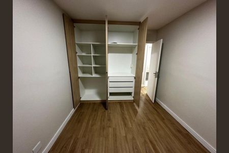 10_photo/94ce53e9c7.56f87905458f71eb-ATLAS-305f0f44-b4e9-48bf-bf0d-224a73796a0a.jpg de apartamento à venda com 3 quartos, 75m² em Jardim Piracuama, São Paulo