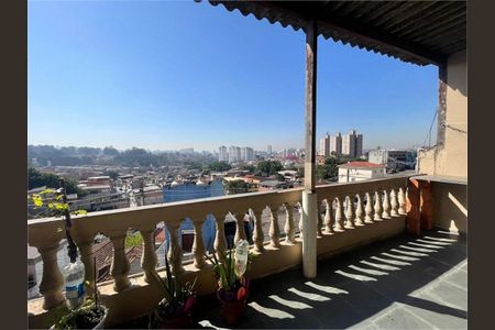 9_photo/94ce53ebbf.26c097c62672993f-ATLAS-4de891f2-45a8-4354-bc19-204a9e588cf9.jpg de casa para alugar com 2 quartos, 70m² em Campo Limpo, São Paulo