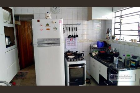 5_photo/94ce5401d9.5b63f18bcccc212e-ATLAS-5881706b-caf7-4b71-907d-8fa6bcb5b439.jpg de casa à venda com 1 quarto, 47m² em Jardim Maria Duarte, São Paulo