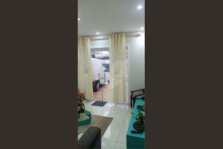 2_photo/94ce540d41.d1265443f33742d1-ATLAS-2fa7cb77-c1a7-41ee-b7ef-b09dc810adbd.jpg de casa à venda com 3 quartos, 157m² em Jardim Campo Limpo, São Paulo