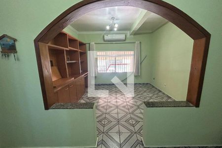 2_photo/94ce540d95.15a3ad828de22904-ATLAS-6dffbe4d-adba-488b-8b0f-119d9d1883ef.jpg de casa à venda com 4 quartos, 360m² em Jardim Campo Limpo, São Paulo