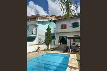 6_photo/94ce540f3f.7a37549eceeba21f-ATLAS-89afcb8a-8d66-473c-bba3-feff3d5a48f6.jpg de casa à venda com 4 quartos, 329m² em Jardim Roni, São Paulo