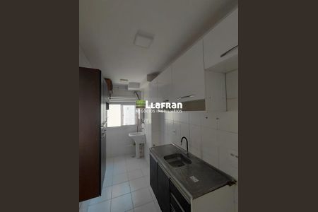 5_photo/94ce5412b3.3dea3cab82053bf3-ATLAS-3cd68a24-43a1-41a2-8d9b-87bde88e88ba.jpg de apartamento para alugar com 2 quartos, 48m² em Jardim Henriqueta, Taboão da Serra