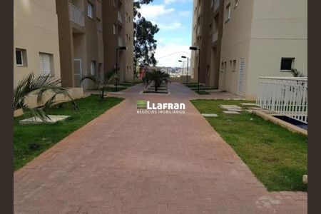 8_photo/94ce5412b3.3dea3cab82053bf3-ATLAS-6b4763db-51fd-4fb2-aadf-cc5e54649879.jpg de apartamento para alugar com 2 quartos, 48m² em Jardim Henriqueta, Taboão da Serra