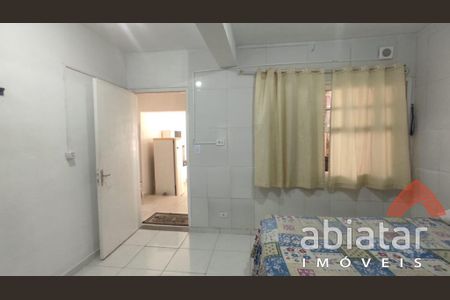 11_photo/94ce5412e3.9b3b024eb38cd606-ATLAS-1baf7cc2-a6be-4e27-ab4d-7ab755d54e5a.jpg de apartamento para alugar com 1 quarto, 45m² em Jardim Tres Irmaos, Taboão da Serra