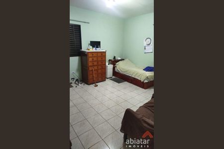 4_photo/94ce54131d.c27bb358fc36071b-ATLAS-46010676-ef9b-4efa-9f07-d9fbffab4348.jpg de casa à venda com 4 quartos, m² em Jardim Tres Irmaos, Taboão da Serra
