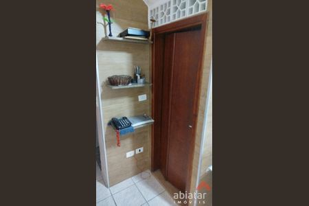 5_photo/94ce54131d.c27bb358fc36071b-ATLAS-eba10a93-c71b-45e9-959a-c7b92beaa09b.jpg de casa à venda com 4 quartos, m² em Jardim Tres Irmaos, Taboão da Serra