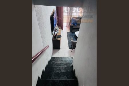 5_photo/94ce5413f9.2c445d7a253e7411-ATLAS-e082f144-8b2f-4e97-bc92-6973875bccbf.jpg de casa à venda com 2 quartos, 80m² em Jardim Tres Irmaos, Taboão da Serra