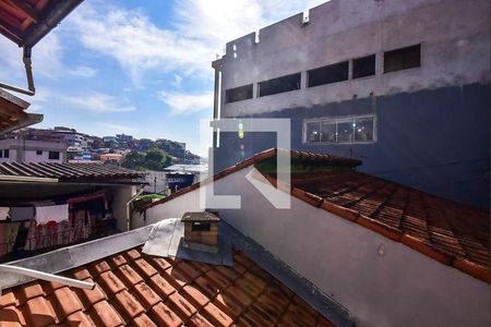 27_photo/94ce5413f9.4bd2615f33144f40-ATLAS-b607377e-85ba-4f1f-adaa-ee70b99ae41f.jpg de casa à venda com 2 quartos, 110m² em Jardim Tres Irmaos, Taboão da Serra