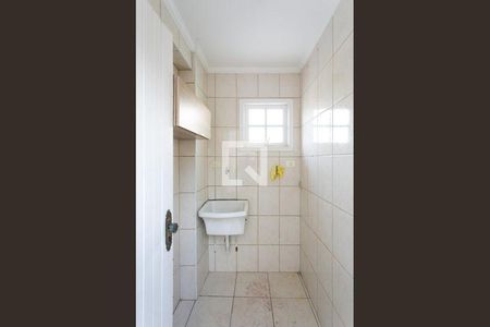 2_photo/94ce5414b1.8e48f5906dd675de-ATLAS-2164ff00-9ca3-4e0e-86d5-6bc16ee6d3c4.jpg de casa à venda com 2 quartos, 120m² em Jardim Maria Rosa, Taboão da Serra