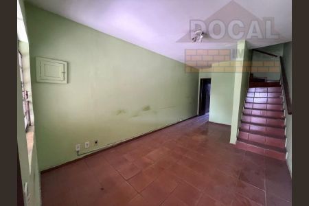 3_photo/94ce5414dd.4ccf7d1808ad0b64-ATLAS-766ca8ec-be35-4243-bd1b-1b13e4e60ad4.jpg de casa à venda com 2 quartos, 80m² em Jardim Maria Rosa, Taboão da Serra