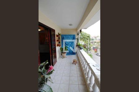 7_photo/94ce54157d.527d2e055a247cfd-ATLAS-3220ae6a-743a-461f-a3f5-6383f5b6d00a.jpg de casa à venda com 2 quartos, 150m² em Jardim Maria Rosa, Taboão da Serra