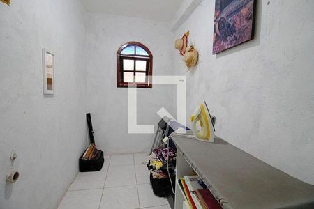2_photo/94ce54157d.527d2e055a247cfd-ATLAS-40262772-b52b-4aa0-89a2-906083314aee.jpg de casa à venda com 2 quartos, 150m² em Jardim Maria Rosa, Taboão da Serra