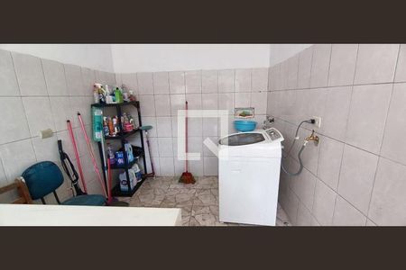 47_photo/94ce5419a7.94eccd8fc9add72f-ATLAS-6e903668-2c9c-4d18-9e02-db6f3204bbef.jpg de casa à venda com 2 quartos, 200m² em Jardim Nadir, São Paulo