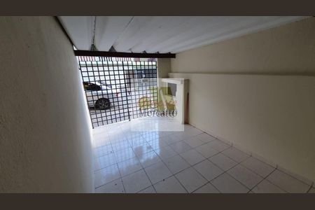 2_photo/94ce5424c1.7d44486df2fbe63f-ATLAS-10693838-b0fa-42d2-ae62-20eb4e40476b.jpg de casa à venda com 2 quartos, 84m² em Jardim Kuabara, Taboão da Serra