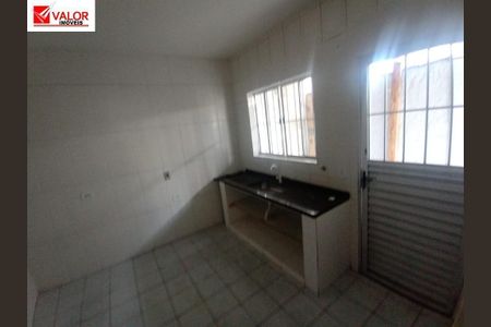 12_photo/94ce5424cb.05acccb2dbb53537-ATLAS-601003cd-7446-4c3d-9ebb-5587d9794ae1.jpg de casa para alugar com 2 quartos, 110m² em Jardim Kuabara, Taboão da Serra