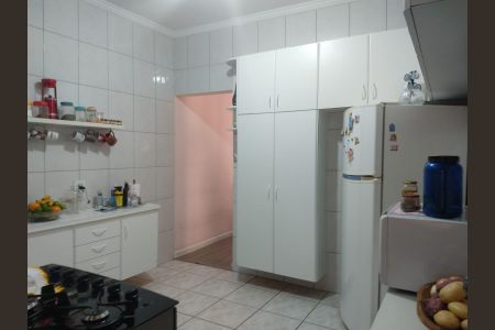 3_photo/94ce5424f9.04f4efb4ec0e2ec3-ATLAS-d0f2cee8-f05e-46e5-ab3d-d62d9cf17215.jpg de casa à venda com 3 quartos, 105m² em Jardim Kuabara, Taboão da Serra