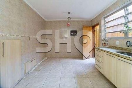 8_photo/94ce542e1d.8b238b2f56f58e8d-ATLAS-6f248c75-2b42-4a6c-9bab-e0d8711f4caa.jpg de casa de condomínio à venda com 0 quarto, 93m² em Vila Sonia, São Paulo