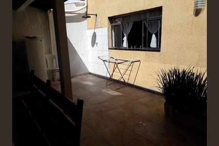 8_photo/94ce542f4f.c54b499e30a4c429-ATLAS-b7b4699c-e84d-4040-bbc4-e888eff69b29.jpg de casa à venda com 3 quartos, 227m² em Jardim Celeste, São Paulo