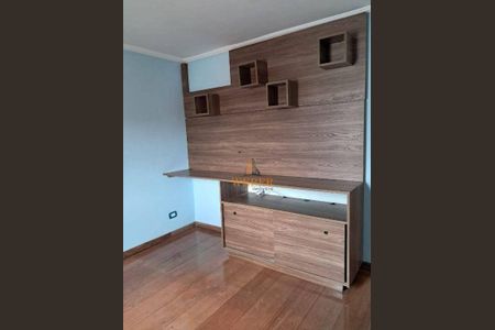 6_photo/94ce5430dd.4f01e810a805cb87-ATLAS-e3d8c7c7-2476-4e04-9c2a-f84c77d42c1a.jpg de casa à venda com 4 quartos, 98m² em Jardim Santa Rosa, Taboão da Serra