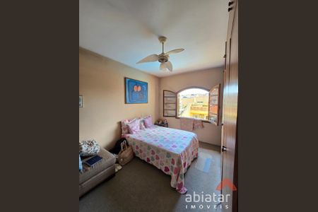 77_photo/94ce5430ef.6bc6d6e3d41508d6-ATLAS-e7976203-9b6f-44da-b106-83e89dcdb6ef.jpg de casa à venda com 5 quartos, 280m² em Parque Assuncao, Taboão da Serra