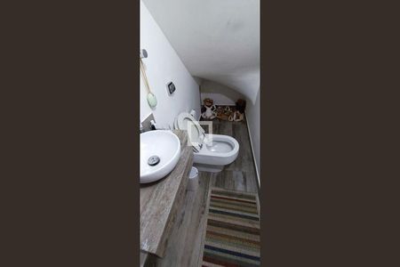 13_photo/94ce543129.8e48f5906dd675de-ATLAS-37eaeb8a-3a83-4aa0-9379-134fb2b3cea8.jpg de casa à venda com 3 quartos, 127m² em Jardim Santa Rosa, Taboão da Serra