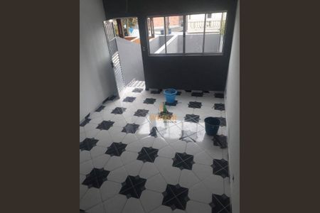 5_photo/94ce54313f.d9f076d2edbf9077-ATLAS-929fa754-c051-4659-8d51-dbec5bdef3c8.jpg de casa à venda com 2 quartos, 85m² em Jardim Ouro Preto, Taboão da Serra