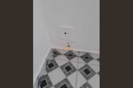 8_photo/94ce54313f.d9f076d2edbf9077-ATLAS-b0b6c2fa-4d81-442b-a6e8-7fe7a4b1330e.jpg de casa à venda com 2 quartos, 85m² em Jardim Ouro Preto, Taboão da Serra